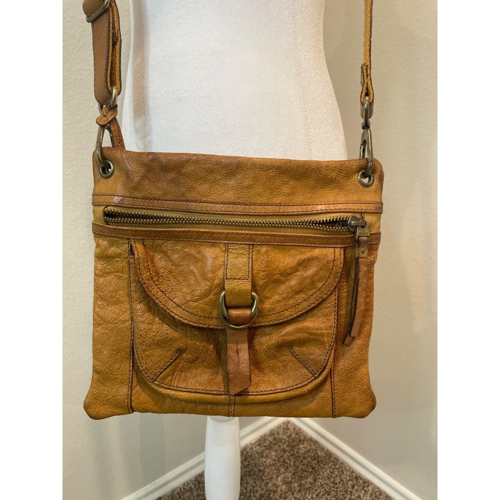 Fossil Brown Distressed Hobo Crossbody - Picture 2 of 6
